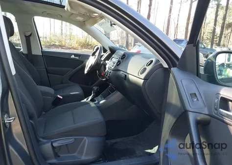 2013 Volkswagen Tiguan S из США, поврежденный, VIN WVGAV7AXXDW534308